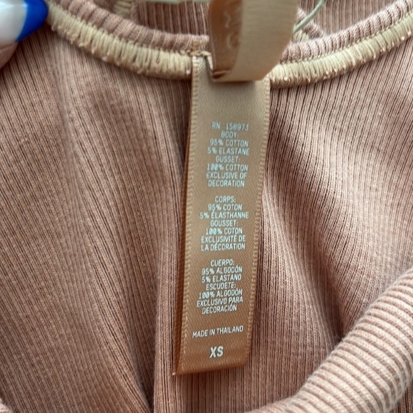 Skims XS ribbed thong bodysuit Sedona Tan Neutral Minimal NWT $72 - Picture 4 of 4